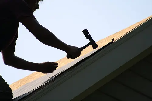 Handnail-Shingle-Roofs-Toronto-Shingle- Roofing