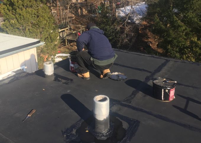 Toronto-roof-maintenance-service