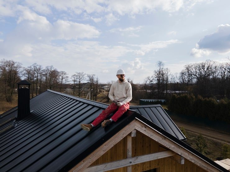 Flat Roof vs. Sloped Roof: Pros, Cons & Cost Comparison
