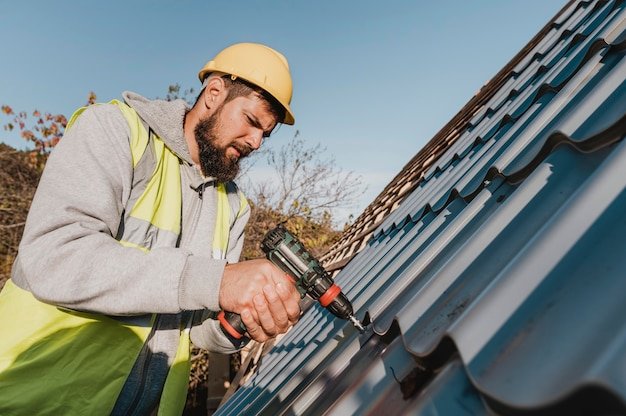 Roof Repair vs. Replacement: Which Saves More Money