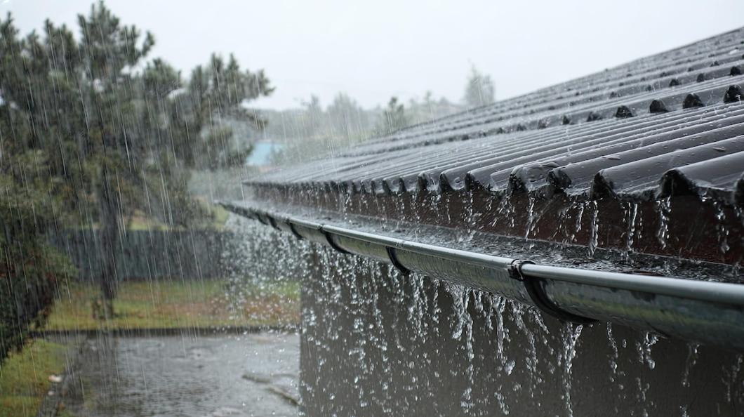 Best Roofing for Areas with Heavy Rain
